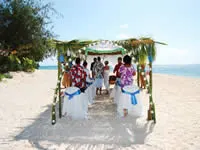 Weddings at Beachcomber Island Resort