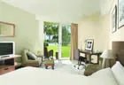 Superior queen room - Holiday Inn Suva