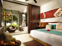 Beachfront view suite at Intercontinental Fiji Golf Resort & Spa