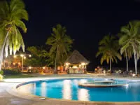 Swimming pool - Mana Island Resort