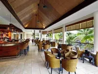 Breeze bar at Sofitel Fiji Resort and Spa